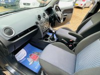 USED 2010 10 FORD FUSION 1.4 ZETEC 5d PETROL Superb Low Mileage 5 door petrol + Bluetooth