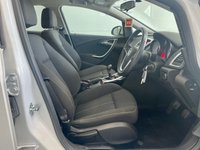 USED 2012 62 VAUXHALL ASTRA 1.4 SRI 5d 98 BHP Low Mileage,Cruise,P.Sensors