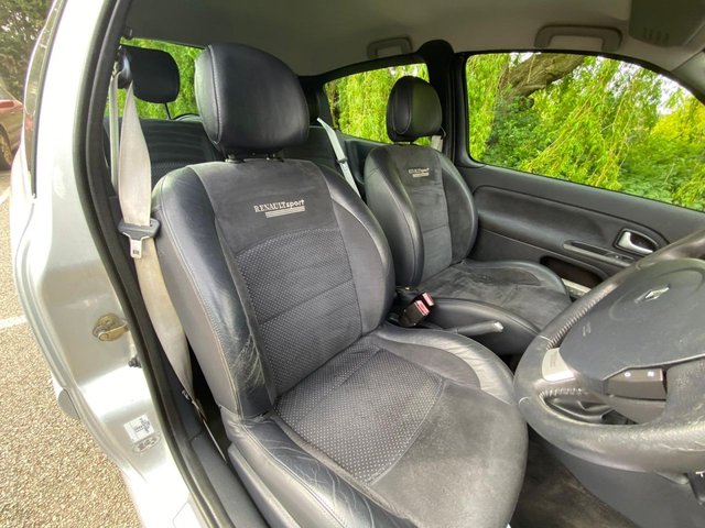 View our RENAULT CLIO