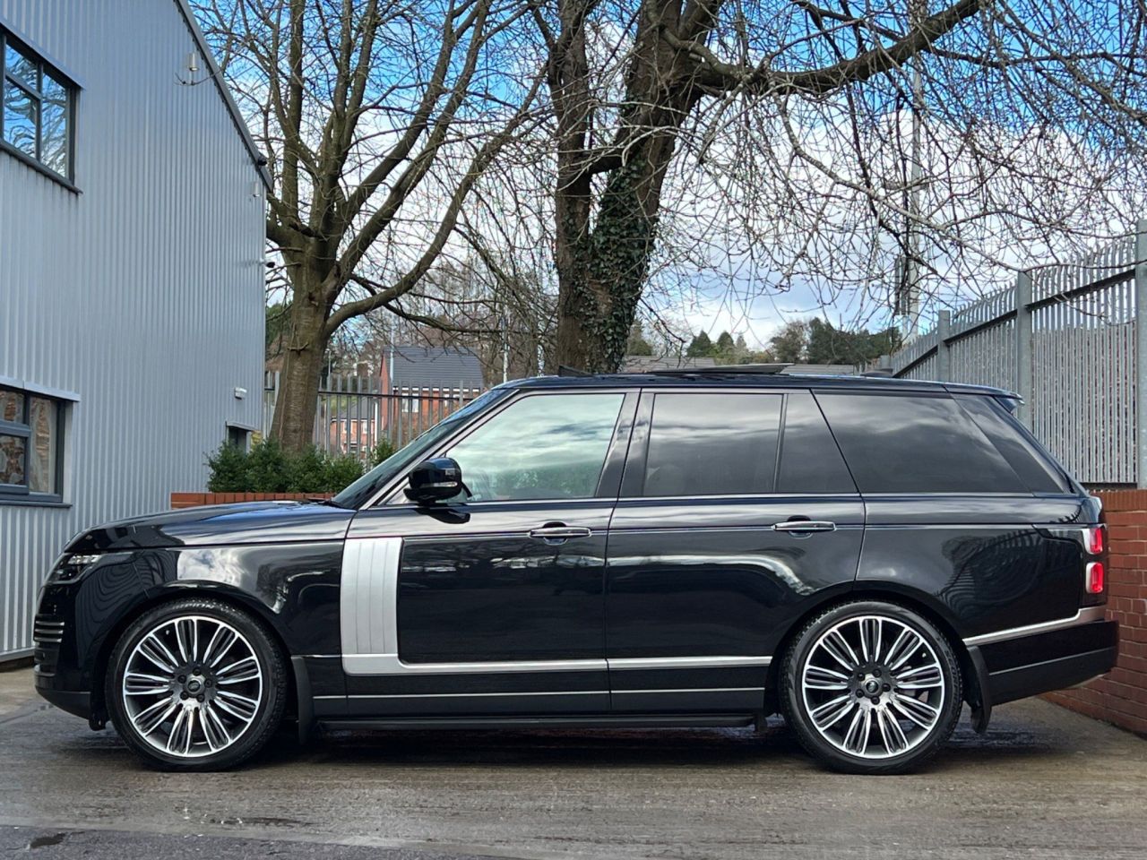 2020 70 LAND ROVER RANGE ROVER 3.0 SD V6 Autobiography Auto 4WD (s/s) 5dr