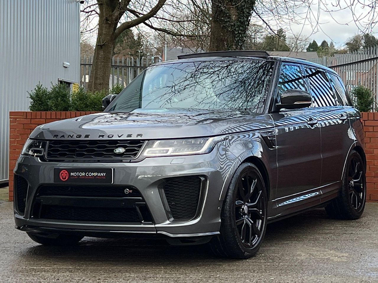 2018 68 LAND ROVER RANGE ROVER SPORT 5.0 P575 V8 SVR Auto 4WD (s/s) 5dr