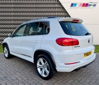USED 2015 65 VOLKSWAGEN TIGUAN 2.0 R LINE TDI BLUEMOTION TECHNOLOGY 4MOTION 5d 148 BHP SATELITE NAVIGATION & PARK ASSIST