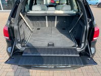 USED 2013 63 BMW X5 3.0 XDRIVE30D SE 5d 255 BHP OVER &pound;10,700 WORTH OF EXTRAS