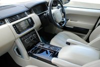 USED 2013 63 LAND ROVER RANGE ROVER 4.4 SDV8 AUTOBIOGRAPHY [340 BHP] 4X4 ESTATE 