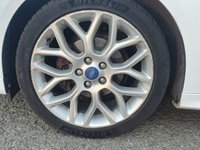 USED 2015 65 FORD FOCUS 1.5 ZETEC S TDCI 5d SAT NAV &pound;0 ROAD TAX - VERY ECONOMICAL