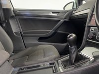 USED 2017 67 VOLKSWAGEN GOLF 1.6 SE NAVIGATION TDI BLUEMOTION TECHNOLOGY 5d 114 BHP 