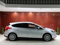 USED 2011 11 FORD FOCUS 1.6 ZETEC 5d 104 BHP 2KEYS LOW MILES AT 68K 1.6 PET