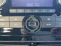 USED 2018 18 RENAULT CLIO 0.9 PLAY TCE 5d 89 BHP Bluetooth | Cruise Control