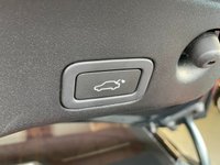 USED 2010 10 JAGUAR XJ 3.0 D V6 PORTFOLIO LWB 4d 275 BHP 