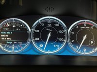 USED 2010 10 JAGUAR XJ 3.0 D V6 PORTFOLIO LWB 4d 275 BHP 