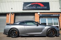 USED 2017 16 NISSAN GT-R 3.8 PRESTIGE 2d 562 BHP HTD SEATS+ 2 KEYS+ FSH