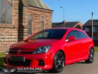 USED 2010 10 VAUXHALL ASTRA 2.0 VXR 3d 240 BHP 