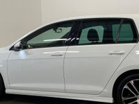 USED 2015 65 VOLKSWAGEN GOLF 2.0 R-LINE TDI BLUEMOTION TECHNOLOGY 5d 148 BHP 