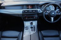 USED 2015 65 BMW 5 SERIES 2.0 520D M SPORT 4d 188 BHP 2 Owners, Full BMW History, Pan Roof, Heated Leather Seats, Nav, Bluetooth, Parking Sensors, Reversing Camera, Electric Towbar