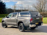 USED 2017 17 TOYOTA HI-LUX 2.4 INVINCIBLE X 4WD D-4D DCB 148 BHP 