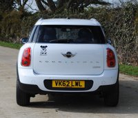 USED 2012 62 MINI COUNTRYMAN 1.6 COOPER 5d 122 BHP www.suffolkcarcentre.co.uk - Located at Reydon