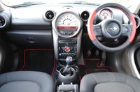 USED 2012 62 MINI COUNTRYMAN 1.6 COOPER 5d 122 BHP www.suffolkcarcentre.co.uk - Located at Reydon