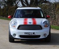 USED 2012 62 MINI COUNTRYMAN 1.6 COOPER 5d 122 BHP www.suffolkcarcentre.co.uk - Located at Reydon