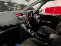 USED 2014 64 VAUXHALL ZAFIRA TOURER 2.0 EXCLUSIV CDTI 5d 162 BHP * PRIVACY * AIR CON * CRUISE *  7 SEATS * PARKING SENSORS *