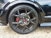 USED 2016 66 HONDA CIVIC 2.0 I-VTEC TYPE R GT 5d 306 BHP www.suffolkcarcentre.co.uk - Located at Lowestoft