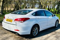 USED 2015 15 HYUNDAI I40 1.7 CRDI S BLUE DRIVE 4d 139 BHP 