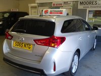 USED 2015 D TOYOTA AURIS 1.4 D-4D ICON PLUS 5d 89 BHP SATNAV.......HEATED SEATS