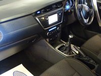 USED 2015 D TOYOTA AURIS 1.4 D-4D ICON PLUS 5d 89 BHP SATNAV.......HEATED SEATS