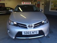 USED 2015 D TOYOTA AURIS 1.4 D-4D ICON PLUS 5d 89 BHP SATNAV.......HEATED SEATS