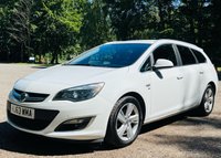 USED 2013 63 VAUXHALL ASTRA DIESEL SPORTS TOURER SRI 2.0 CDTI AUTOMATIC ESTATE  * AUTOMATIC *