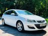USED 2013 63 VAUXHALL ASTRA DIESEL SPORTS TOURER SRI 2.0 CDTI AUTOMATIC ESTATE  * AUTOMATIC *