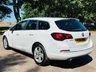 USED 2013 63 VAUXHALL ASTRA DIESEL SPORTS TOURER SRI 2.0 CDTI AUTOMATIC ESTATE  * AUTOMATIC *