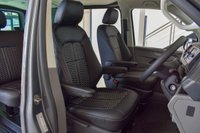 USED 2020 70 VOLKSWAGEN TRANSPORTER T6.1 T32 2.0 TDI 199PS 4MOTION DSG HIGHLINE KOMBI SWB Elec Doors, Htd Seats, Rev Cam