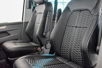USED 2020 70 VOLKSWAGEN TRANSPORTER T6.1 T32 2.0 TDI 199PS 4MOTION DSG HIGHLINE KOMBI SWB Elec Doors, Htd Seats, Rev Cam