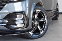 USED 2020 70 VOLKSWAGEN TRANSPORTER T6.1 T32 2.0 TDI 199PS 4MOTION DSG HIGHLINE KOMBI SWB Elec Doors, Htd Seats, Rev Cam