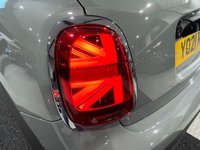 USED 2021 21 MINI HATCH COOPER 1.5 COOPER CLASSIC 5d 134 BHP *** LIKE NEW, READY NOW ***