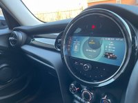 USED 2021 21 MINI HATCH COOPER 1.5 COOPER CLASSIC 5d 134 BHP *** LIKE NEW, READY NOW ***