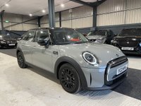 USED 2021 21 MINI HATCH COOPER 1.5 COOPER CLASSIC 5d 134 BHP *** LIKE NEW, READY NOW ***
