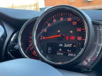 USED 2021 21 MINI HATCH COOPER 1.5 COOPER CLASSIC 5d 134 BHP *** LIKE NEW, READY NOW ***