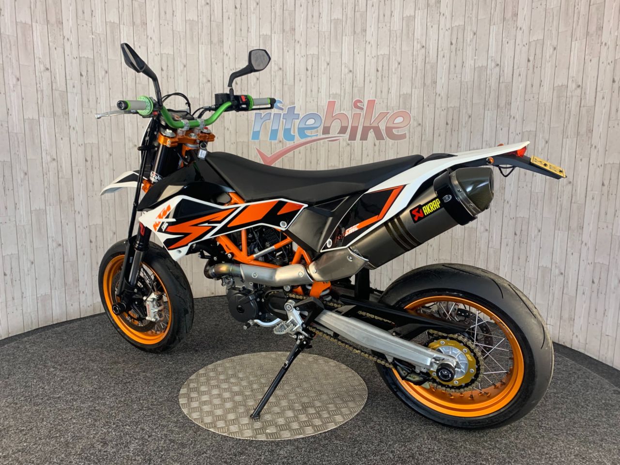 2016 Ktm Smc R 690 Smc R 17 £7,890