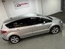 USED 2012 12 FORD S-MAX 2.0 TITANIUM TDCI 5d 138 BHP * PRIVACY * CLIMATE *  7 SEATS * LEATHER * NAVIGATION * PARKING SENSORS * 18 INCH ALLOY WHEELS *
