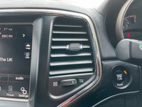 USED 2015 15 JEEP GRAND CHEROKEE 3.0 V6 CRD SUMMIT 5d 247 BHP HEATED AND COOLED SEATS, MEMORY!!