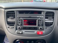 USED 2010 60 KIA RIO 1.4 2 5d 96 BHP Superb 1.4 Economical 5 door hatchback