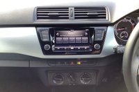 USED 2020 70 SKODA FABIA 1.0 SE TSI 5d 94 BHP Bluetooth DAB Radio
