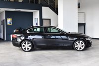 USED 2016 16 JAGUAR XE 2.0 PORTFOLIO 4d 178 BHP Full Service History