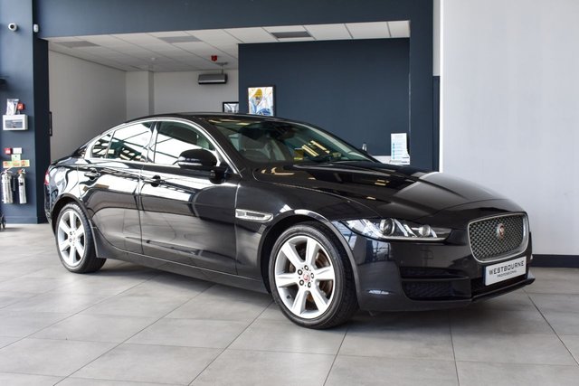 2016 16 Jaguar Xe 2.0 PORTFOLIO 4d 178 BHP