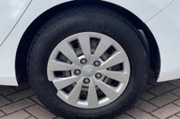 USED 2016 16 HYUNDAI I30 1.6 S 5d 118 BHP AIR CON+BLUETOOTH