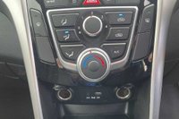 USED 2016 16 HYUNDAI I30 1.6 S 5d 118 BHP AIR CON+BLUETOOTH