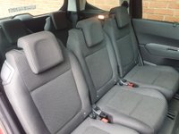 USED 2011 61 PEUGEOT 5008 2.0 HDI ALLURE 5d 150 BHP 