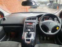 USED 2011 61 PEUGEOT 5008 2.0 HDI ALLURE 5d 150 BHP 