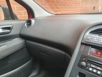 USED 2011 61 PEUGEOT 5008 2.0 HDI ALLURE 5d 150 BHP 